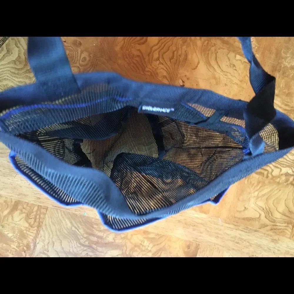 SHOWER TOTE w Exterior Bottle Pockets